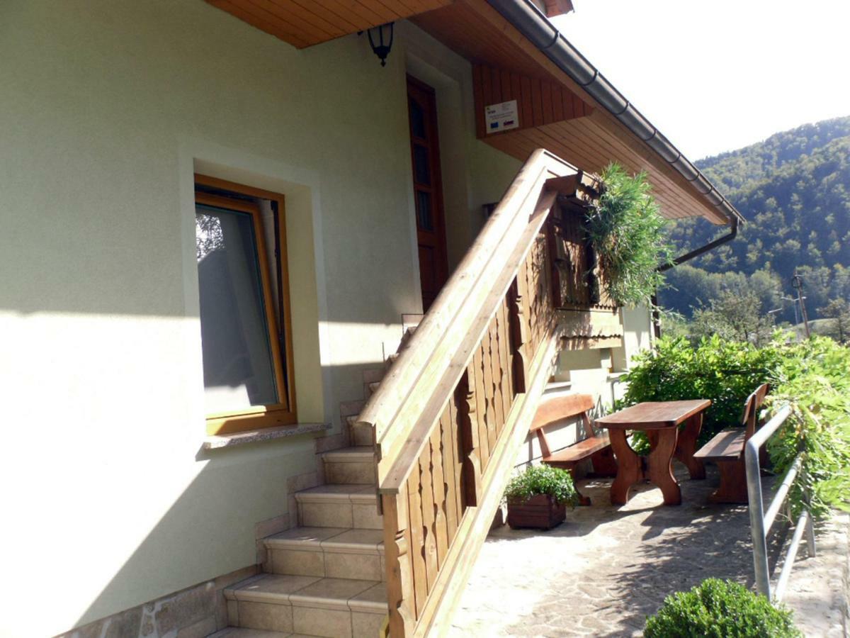 Apartmaji Hribar Pr'Ostank Kamnik Kültér fotó
