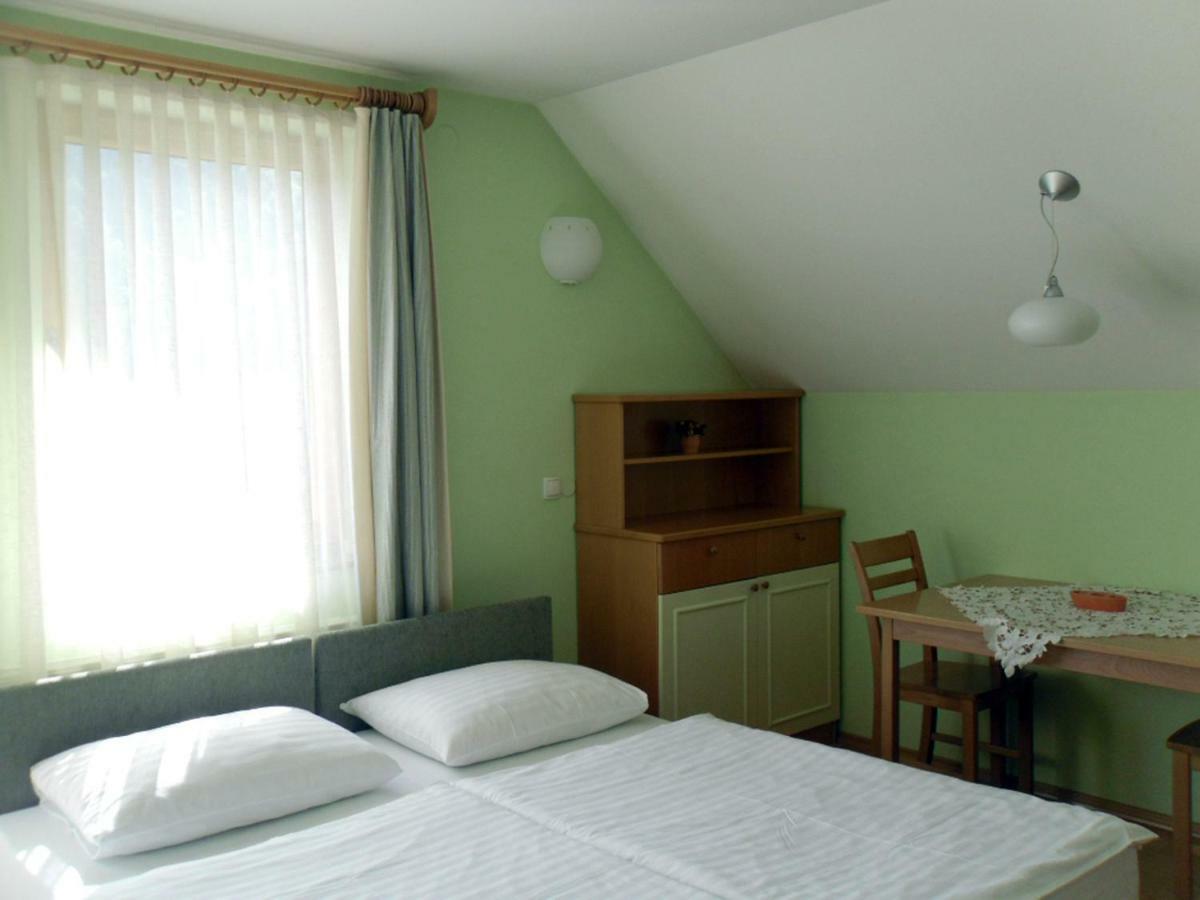 Apartmaji Hribar Pr'Ostank Kamnik Kültér fotó